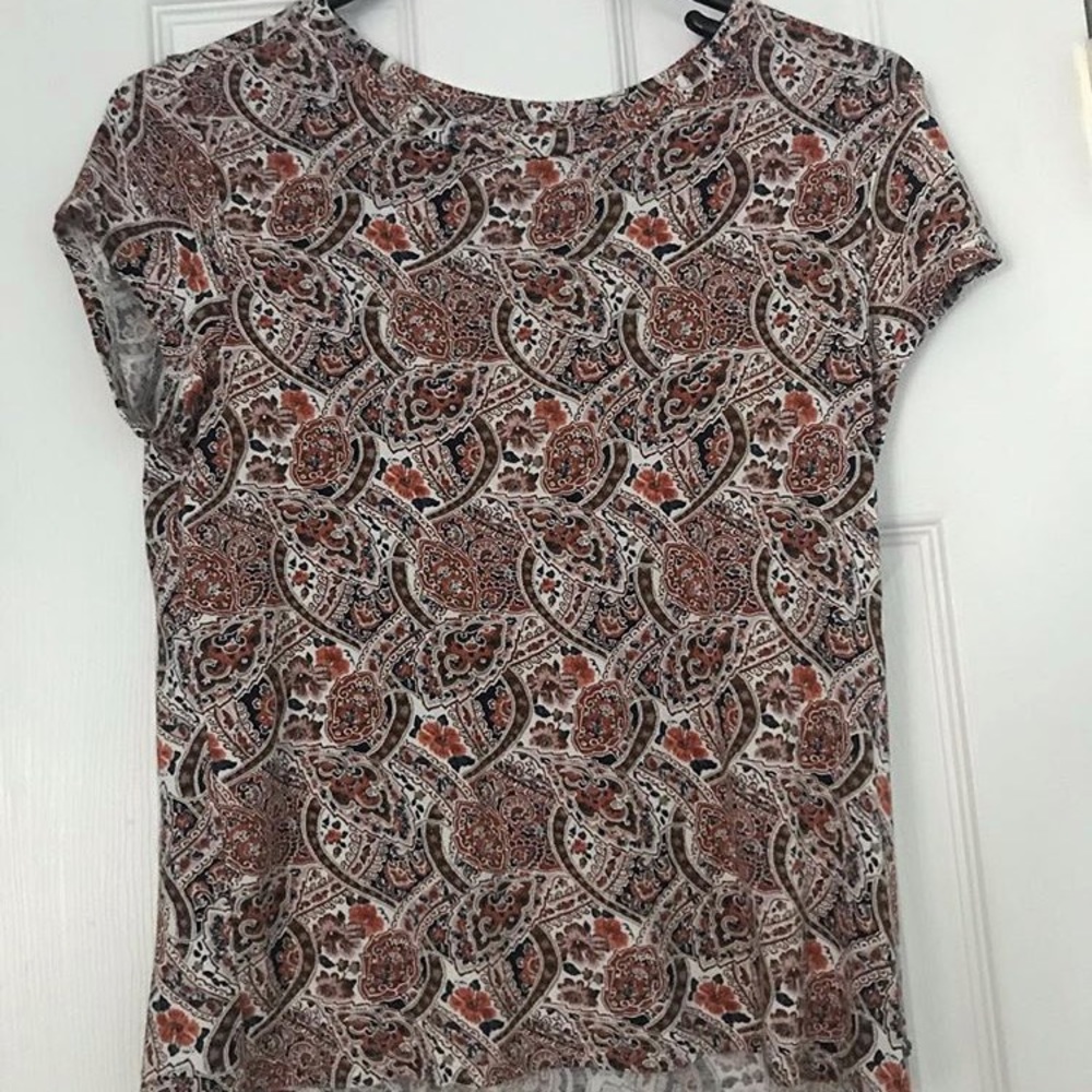 American Eagle pattern T-shirt